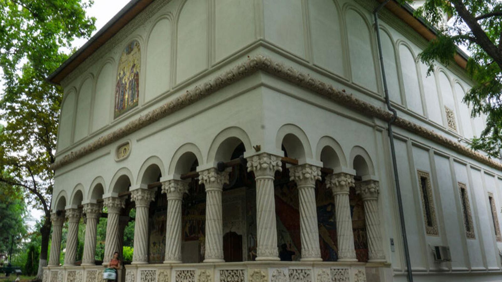 La Nuova Chiesa di San Giorgio a Bucarest: Un gioiello nel cuore della città