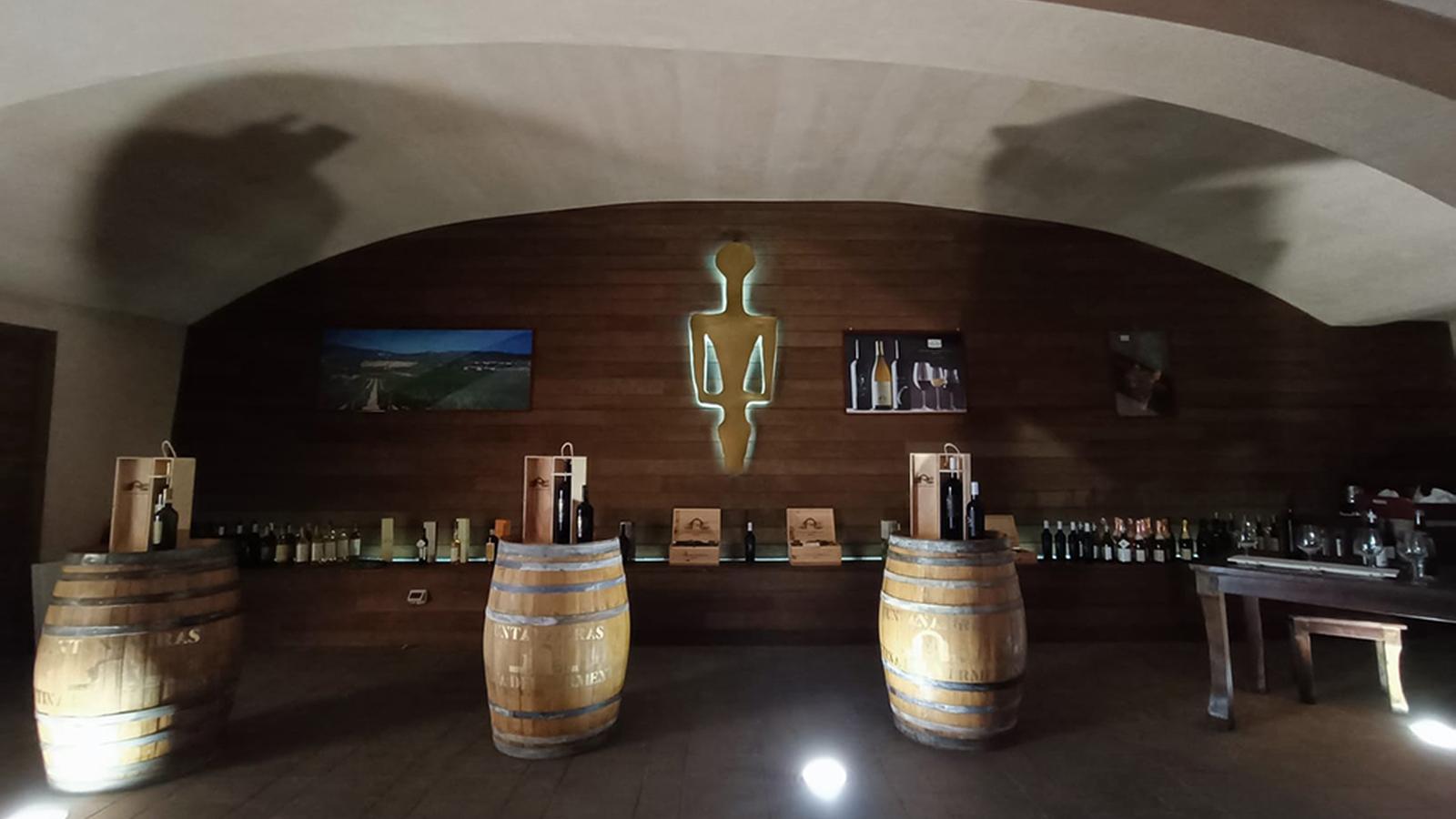 Nel Cuore della Gallura: La Cantina del Vermentino a Monti