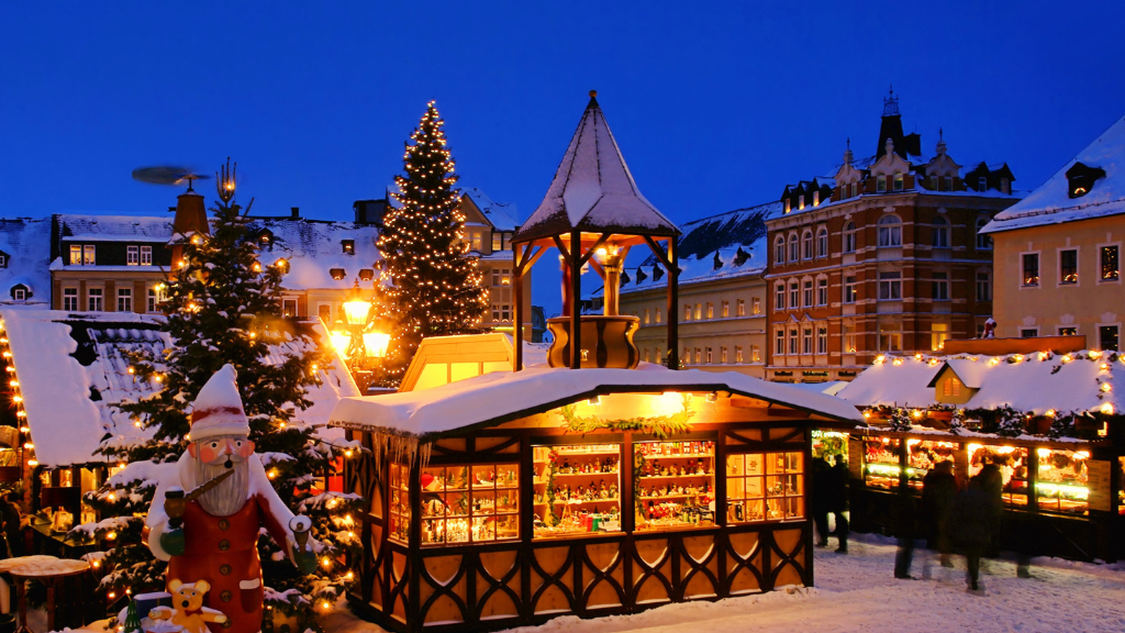 Natale 2023: Esplora i Mercatini più Belli d'Italia con la Nostra Guida