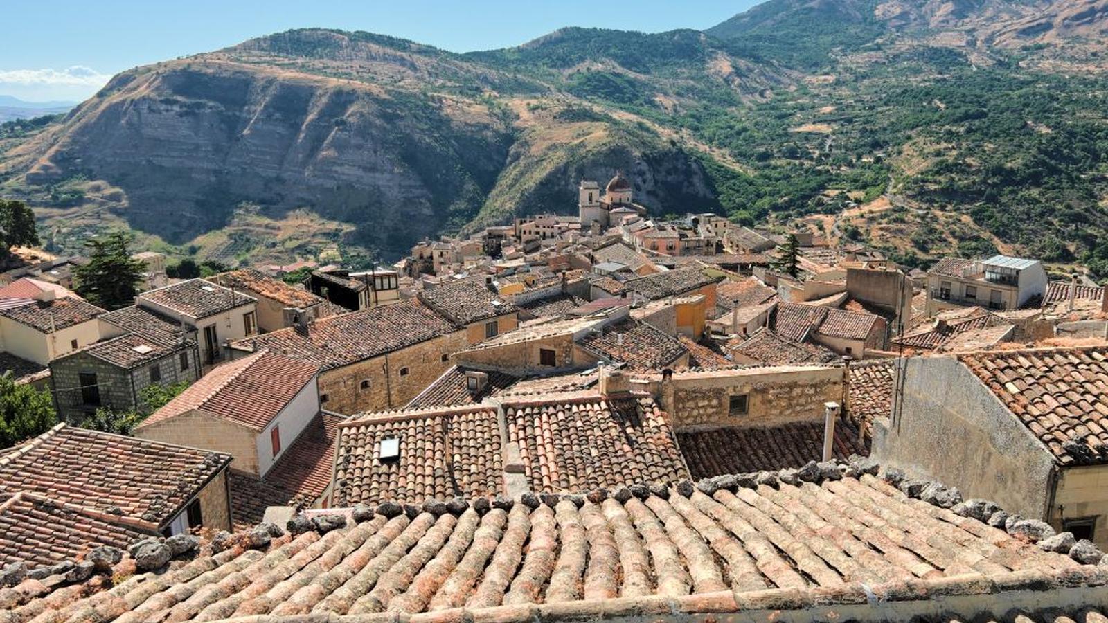 Petralia Sottana: Un Viaggio Incantato nel Cuore della Sicilia