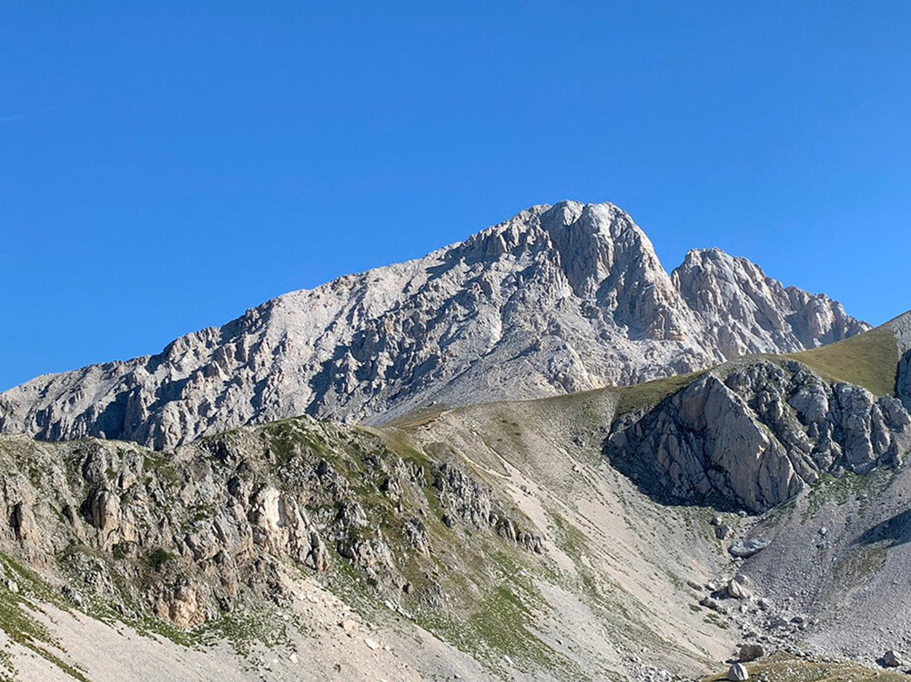 corno-grande-parco-nazionale-del-gran-sasso-e-monti-della-laga.jpg