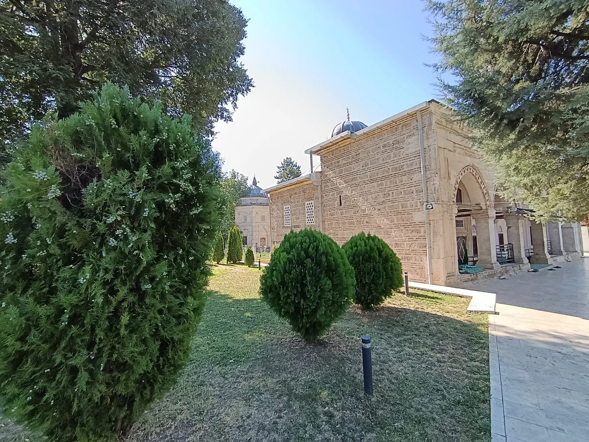 Foto 2 di 10